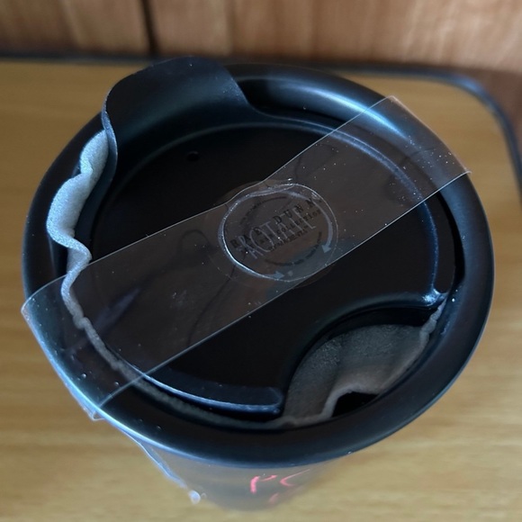 NEW RAE DUNN Poison Punch Ceramic Travel Tumbler with LID - Picture 3 of 7